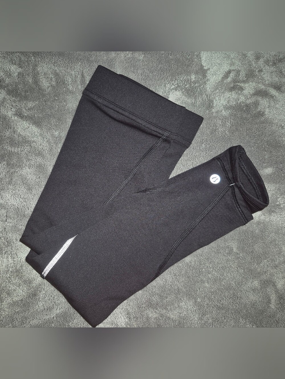 🔥New! Lululemon In a Flash Armwarmer Sleeves XS/S Cold Weather Running Pocket T
